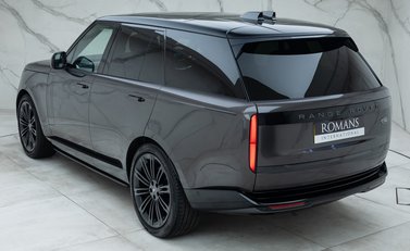 Land Rover Range Rover P530 FIRST EDITION 9