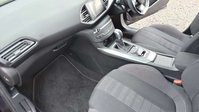 Peugeot 308 1.2 PureTech Allure Hatchback 5dr Petrol EAT Euro 6 (s/s) (130 ps) 37