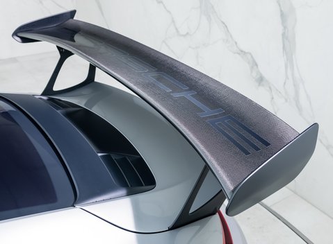 Porsche 911 GT3 RS Weissach (991.2) 37