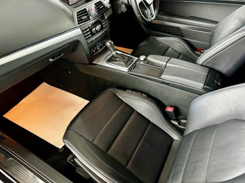 Mercedes-Benz E Class 2.1 E220 CDI BlueEfficiency Sport Cabriolet G-Tronic+ Euro 5 (s/s) 2dr 45
