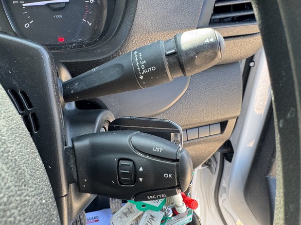 Vauxhall Vivaro LWB L2H1 [SOLD MM] Low Roof Pro F2900 Air Con Nav Sensors EURO 6 26