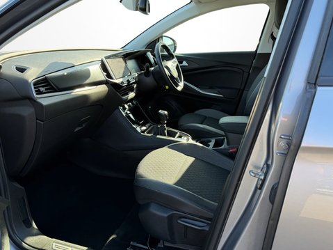 Vauxhall Grandland 1.2 Turbo SRi 5dr 2