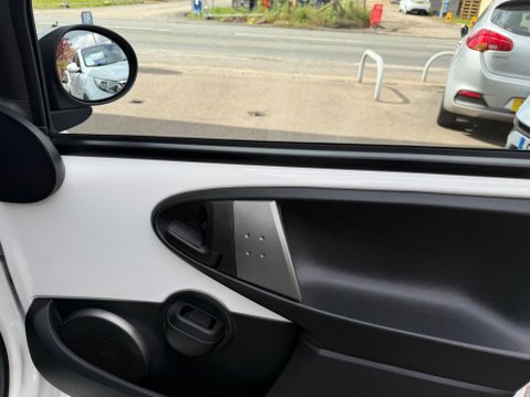 Toyota Aygo 1.0 VVT-i Move MultiMode Euro 5 5dr 24