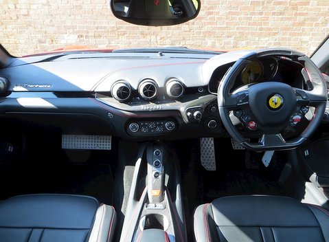 Ferrari F12 Berlinetta 14