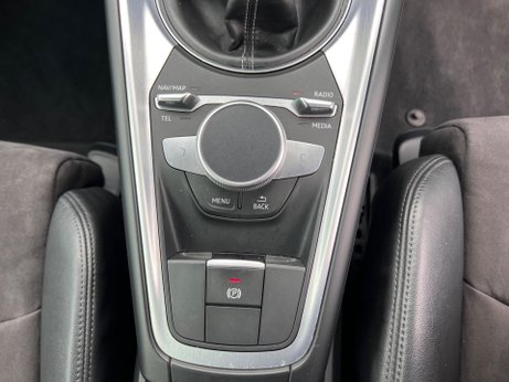 Audi TT 1.8 TFSI S line Euro 6 (s/s) 3dr 22