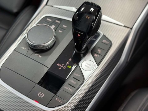 BMW 3 Series 2.0 330e 12kWh M Sport Saloon 4dr Petrol Plug-in Hybrid Auto Euro 6 (s/s) ( 57