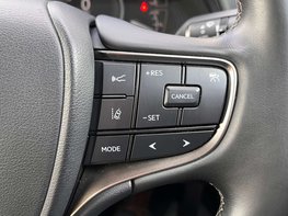 Lexus Ux 2.0 UX 250h 4x2 CVT 5dr 71