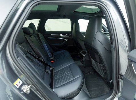 Audi RS6 Avant Carbon Black URBAN 14