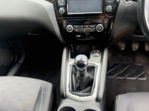 Nissan Qashqai 1.2 DIG-T n-tec SUV 5dr Petrol Manual 2WD Euro 6 27