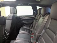 Porsche Cayenne 4.8 Cayenne V8 T Tiptronic S 4WD 5dr 39