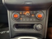 Nissan Qashqai 1.6 Tekna CVT 2WD Euro 5 5dr (AVM) 38