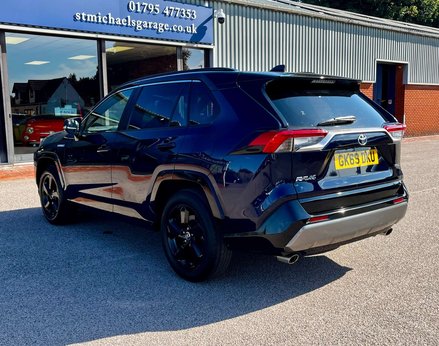 Toyota Rav4 2.5 RAV4 Dynamic HEV 4x2 CVT 5dr 9