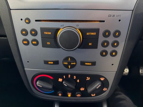 Vauxhall Tigra 1.8i 16v Exclusiv 2dr (a/c) 36