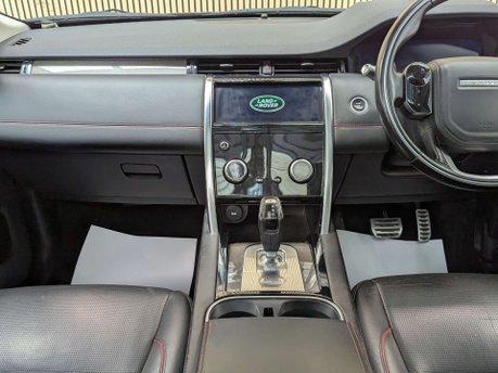 Land Rover Discovery Sport 2.0 Discovery Sport R-Dynamic HSE Auto 4WD 5dr 52