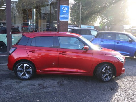 Suzuki Swift 1.2 Hybrid ULTRA 8