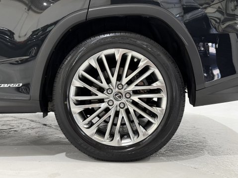 Lexus RX 450H TAKUMI 25