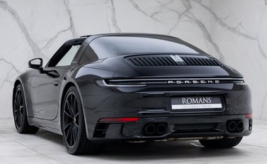 Porsche 911 Targa 4S (992) 10