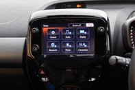 Toyota Aygo VVT-I X-TREND X-SHIFT TSS 24