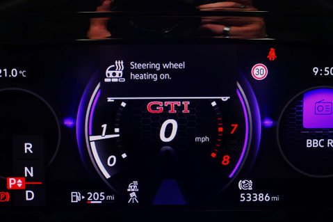 Volkswagen Golf 2.0 Golf GTi TSi Semi-Auto 5dr 29