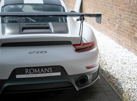 Porsche 911 (991) GT2 RS 23
