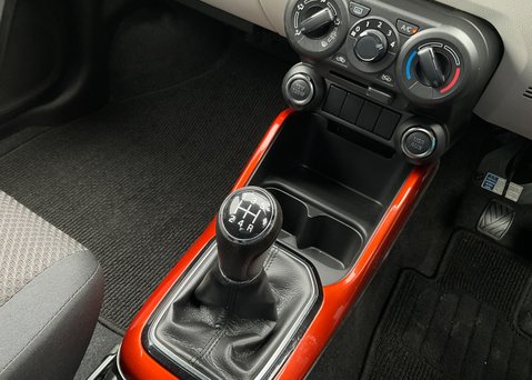 Suzuki Ignis SZ-T DUALJET 20