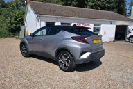 Toyota C-HR DYNAMIC.. 9 MAIN DEALER SERVICES.. STUNNING EXAMPLE 8