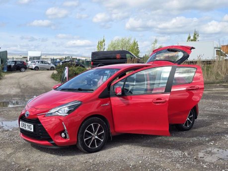 Toyota Yaris 1.5 VVT-h Icon Tech Hatchback 5dr Petrol Hybrid E-CVT Euro 6 (s/s) (100 ps) 7