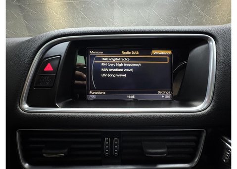 Audi Q5 2.0 TDI S line Plus SUV 5dr Diesel S Tronic quattro Euro 6 (s/s) (190 ps) 81