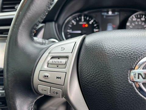 Nissan Qashqai DCI N-TEC PLUS 44