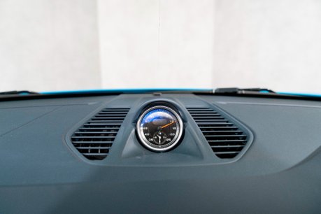 Porsche 911 TARGA 4 GTS PDK. NOW SOLD. SIMILAR REQUIRED. PLEASE CALL 01903 254800. 43