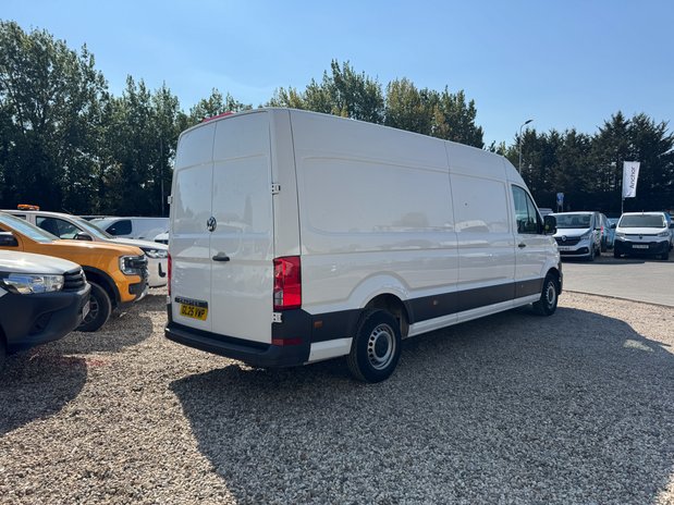 Volkswagen Crafter LWB L3H2 High Roof Commerce Business CR35 Air Con EURO 6 6