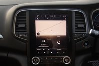 Renault Megane ICONIC E-TECH 23