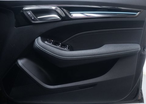 MG MG5 61.1kWh Trophy Long Range Estate 5dr Electric Auto (156 ps) 40