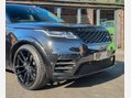 Land Rover Range Rover Velar 3.0 Range Rover Velar R-Dynamic SE D MHEV Auto 4WD 5dr 31