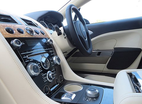 Aston Martin Rapide 7