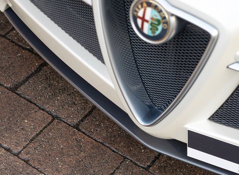 Alfa Romeo 8C Spider 27