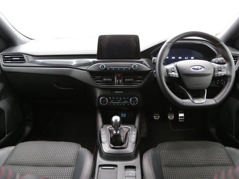 Ford Focus 1.0T EcoBoost ST-Line X Edition Euro 6 (s/s) 5dr 9