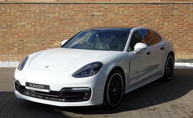 Porsche Panamera 4S 23