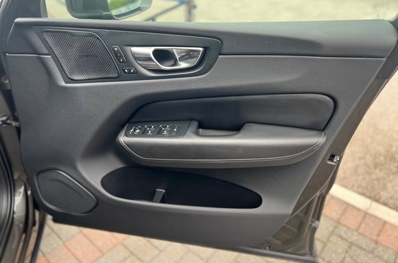 Volvo XC60 D5 POWERPULSE INSCRIPTION AWD AUTO 24