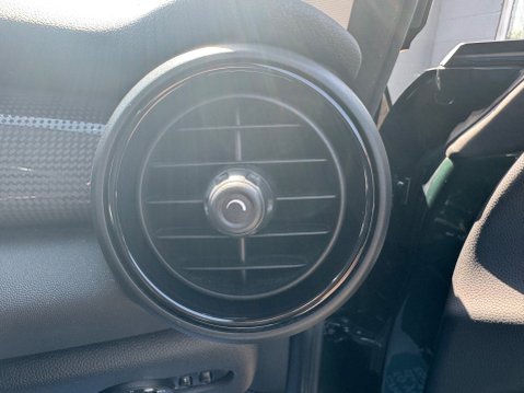 Mini Hatch COOPER AUTOMATIC 47