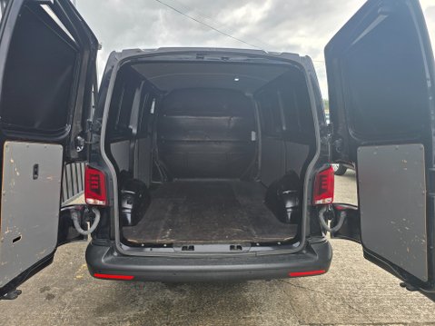 Volkswagen Transporter T30 TDI P/V STARTLINE 7
