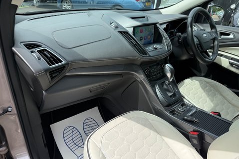 Ford Kuga VIGNALE TDCI AUTO - MILANO GRIGIO PAINT - PAN ROOF -APPEARANCE PACK 24