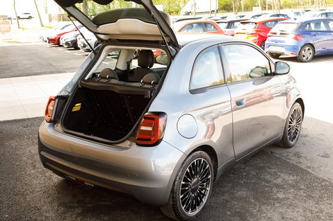 Fiat 500e ICON 39