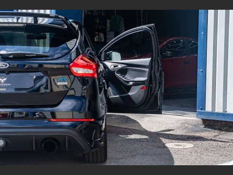 Ford Focus 2.3 Focus RS 4WD 5dr 8