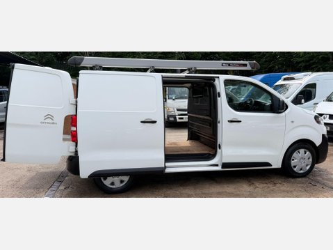 Citroen Dispatch 1.6 BlueHDi 1000 X M Panel Van 6dr Diesel Manual FWD 2 Euro 6 (95 ps) 42