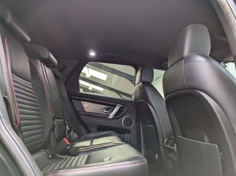 Land Rover Discovery Sport 2.0 Discovery Sport R-Dynamic SE D Auto 4WD 5dr 61