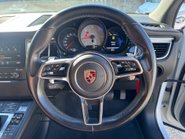 Porsche Macan D S PDK 15