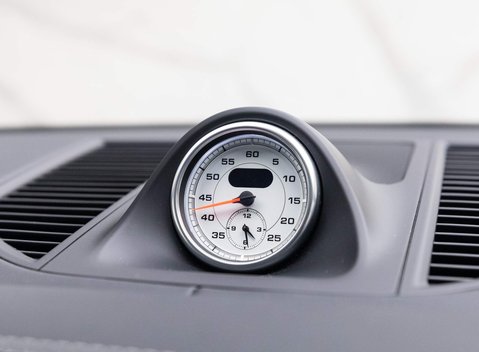 Porsche Macan TURBO PDK 13