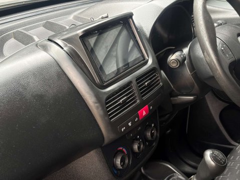 Vauxhall Combo 1.2 Combo 2300 Sport CDTi ecoFLEX S/S 18