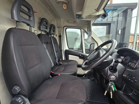 Citroen Relay 33 L2H2 HDI 9